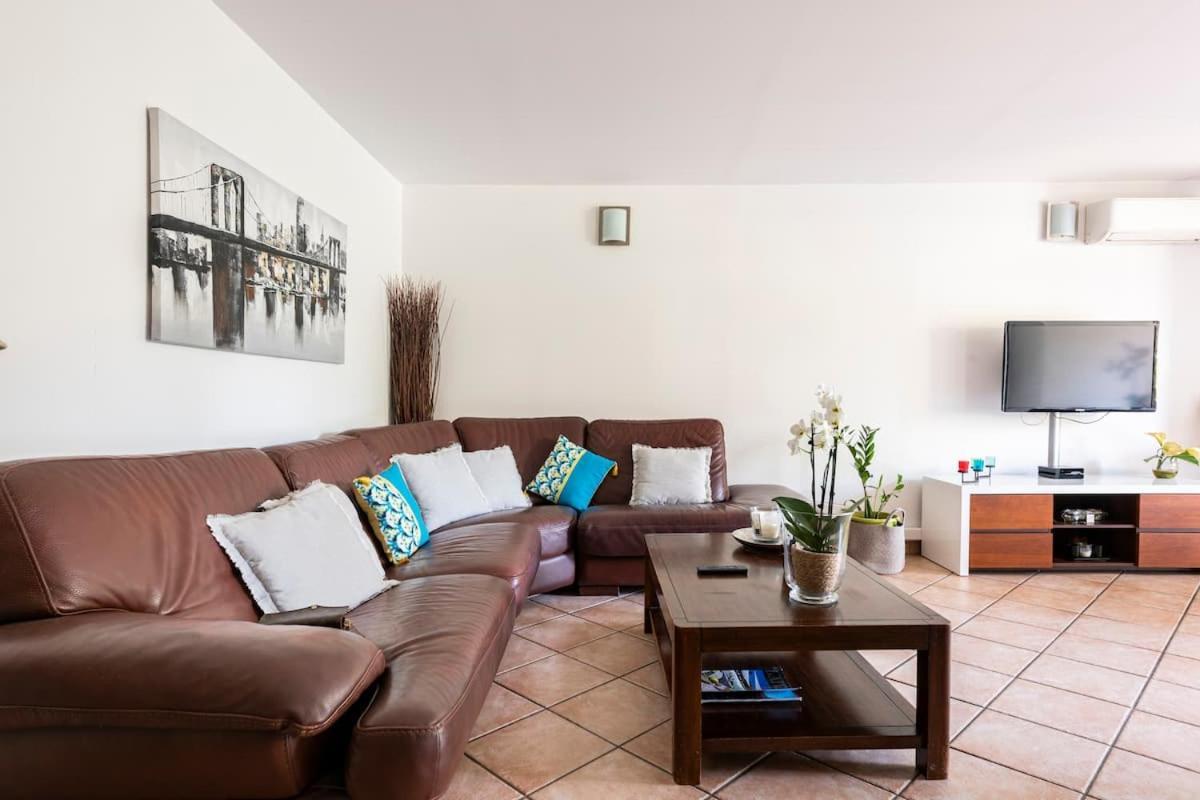 Cassis, Appartement 3 Chambres Avec Terrasse Bagian luar foto